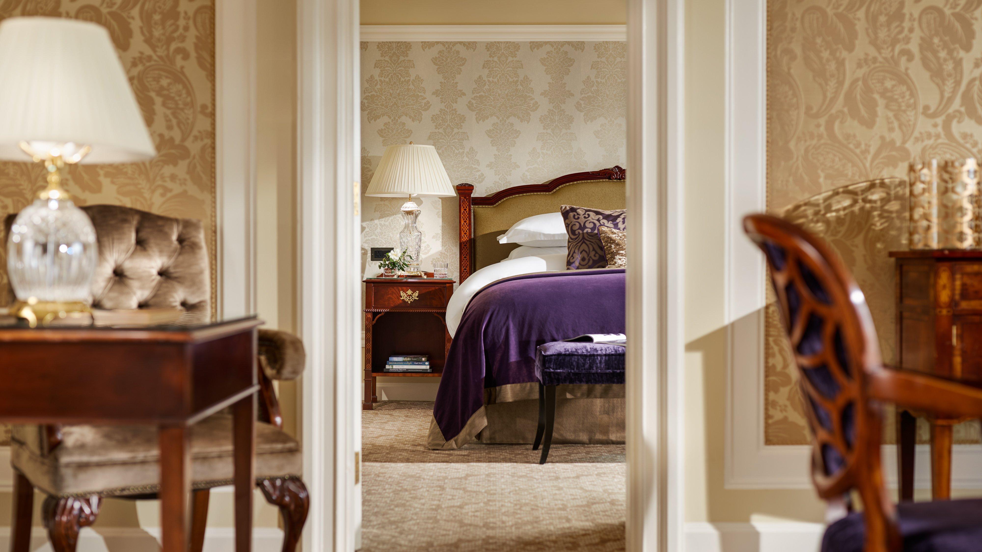 Готель Intercontinental Dublin By Ihg Екстер'єр фото A suite at The Ritz-Carlton, Boston
