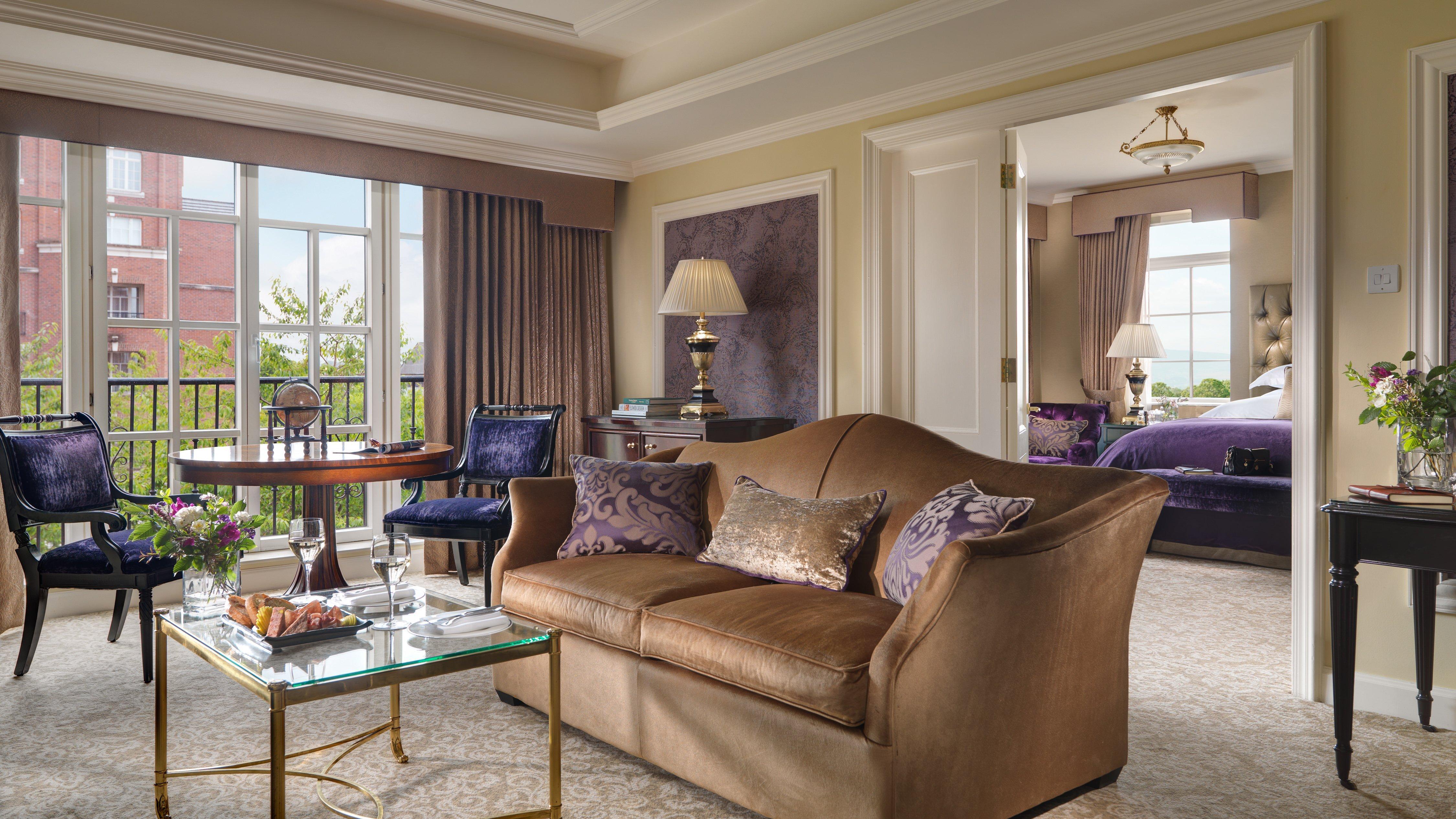 Готель Intercontinental Dublin By Ihg Екстер'єр фото A suite at The Ritz-Carlton, Boston