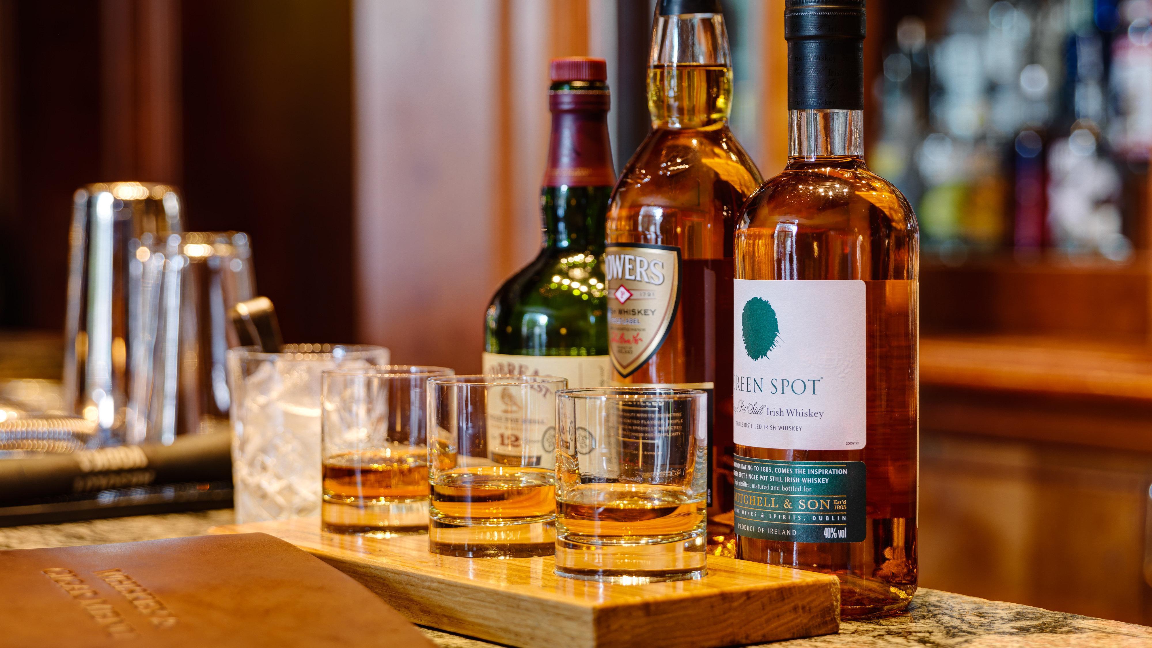Готель Intercontinental Dublin By Ihg Екстер'єр фото A tasting of single malt Scotch whiskies