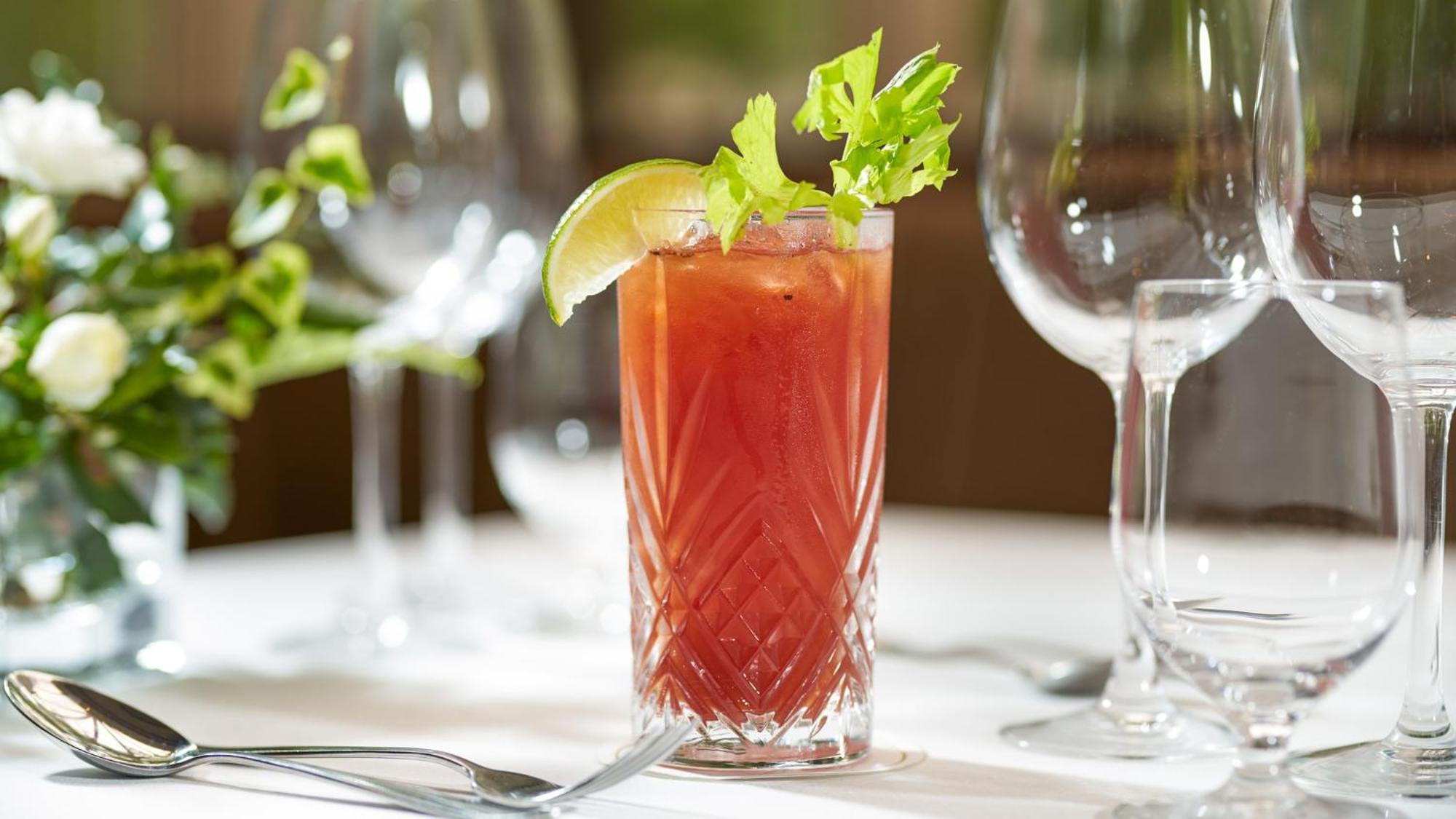 Готель Intercontinental Dublin By Ihg Екстер'єр фото A Bloody Mary cocktail